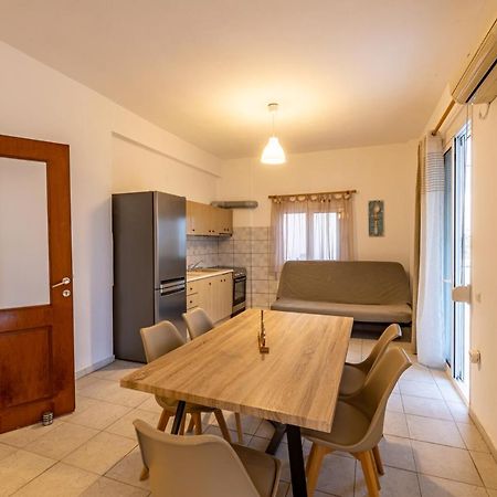 Skioni Apartments Неа Скиони Екстериор снимка