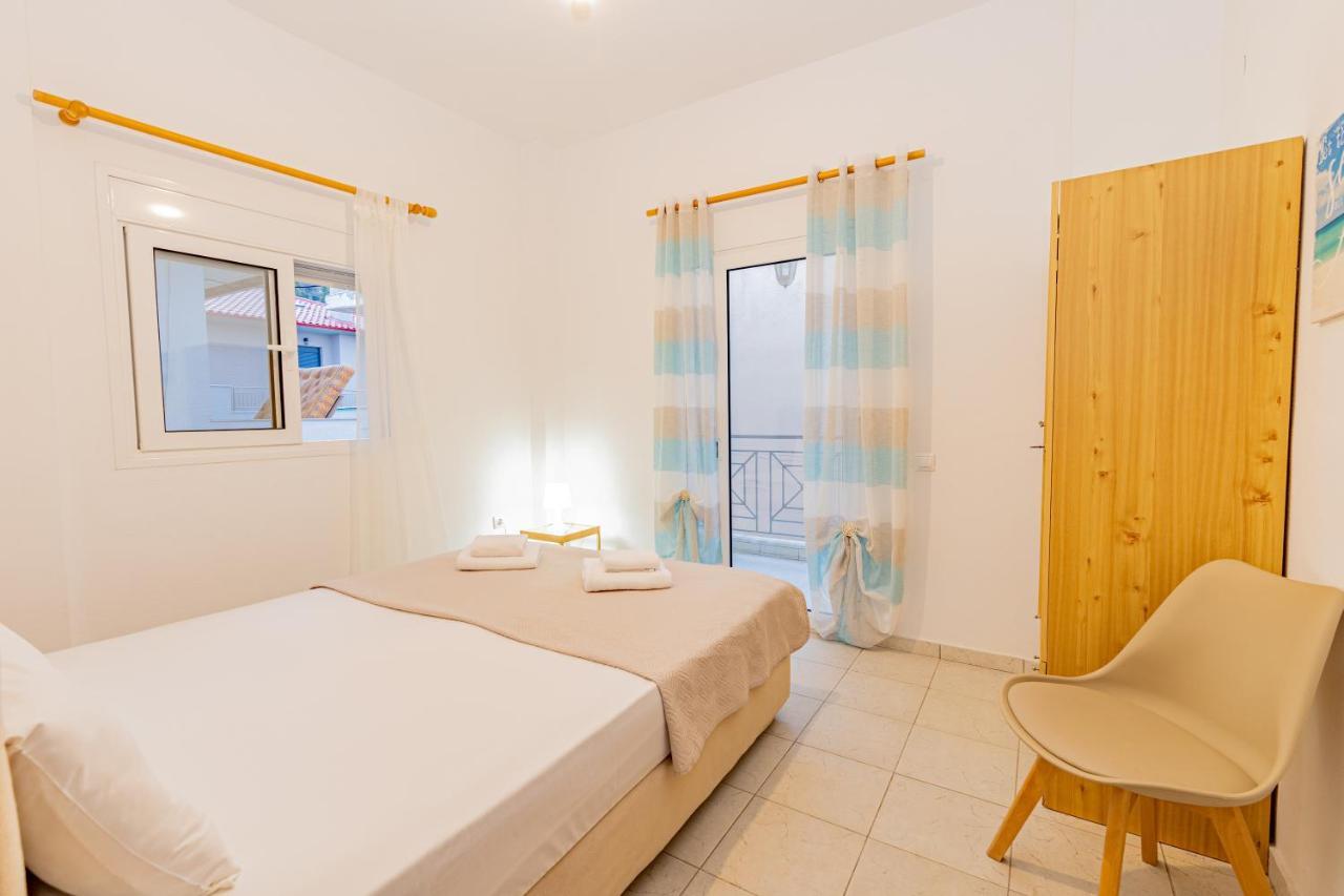 Skioni Apartments Неа Скиони Екстериор снимка